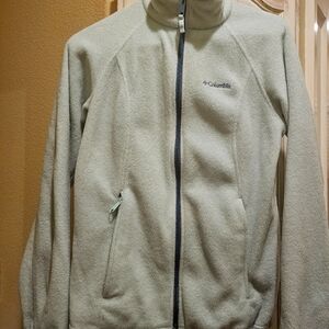 Columbia fleece sweater